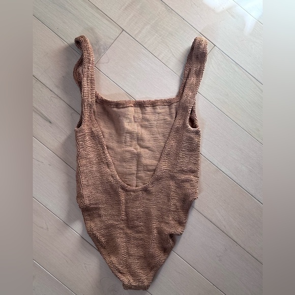 Hunza G - Picture 5 of 7